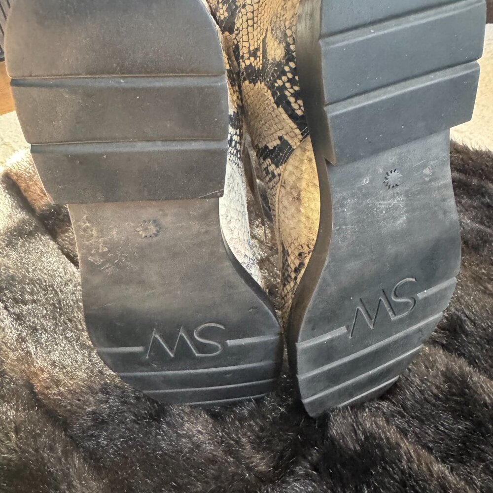 Stuart Weitzman Mc Kenzee python embossed combat … - image 4